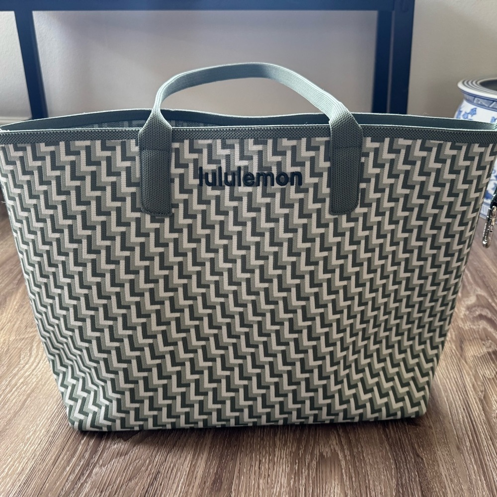 lululemon athletica Green and White Tote Bag
